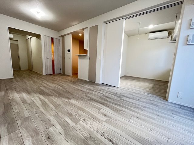 クロスレジデンス六義園8階 リビング