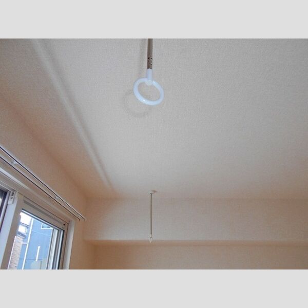 ルフラン103号室 室内物干し