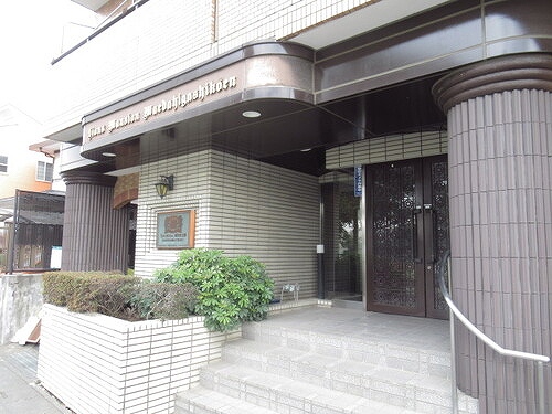 ライオンズマンション前田東公園 エントランス　前回募集時／2020年12月の写真