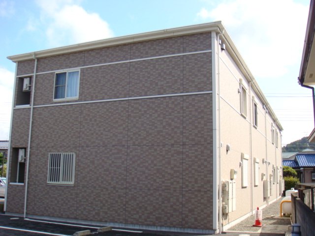 プラム　ツリィ 外観写真（昼）