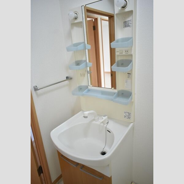 ルミエール　参番館 洗髪洗面化粧台