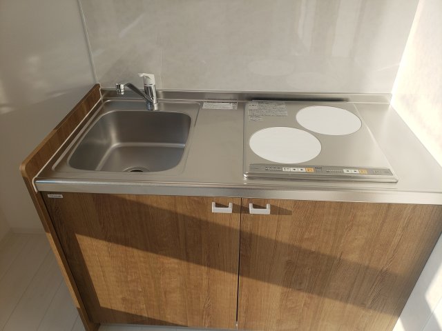 Ｔｈｅ　Ｒｅｓｉｄｅｎｔｉａｌ浅草0401号室 コンパクトなキッチンで掃除もラクラク