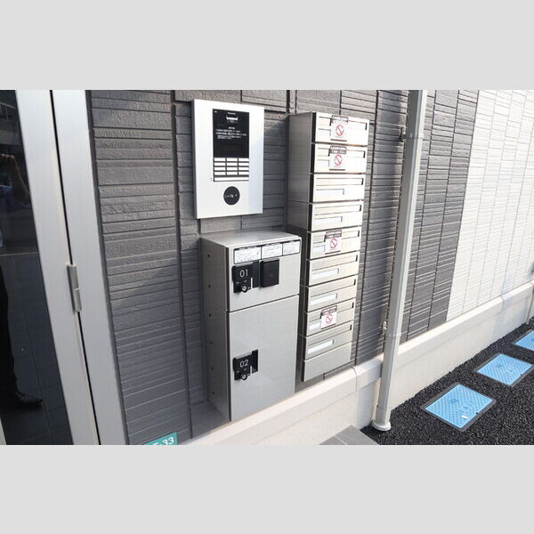 エスポアハイム ロビーインターホン&郵便ポスト&宅配BOX