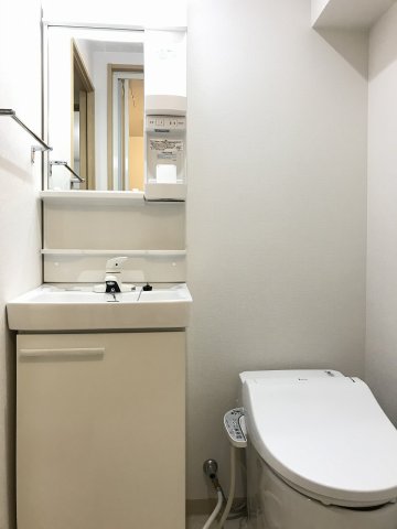 ケイ・ティ・ファースト（ＫＴファースト）8階 同建物別部屋の参考画像