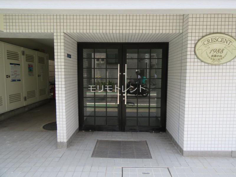 クレッセント武蔵小山3階 エントランス