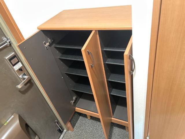 ＴＨ・ルミナス101号室 下駄箱