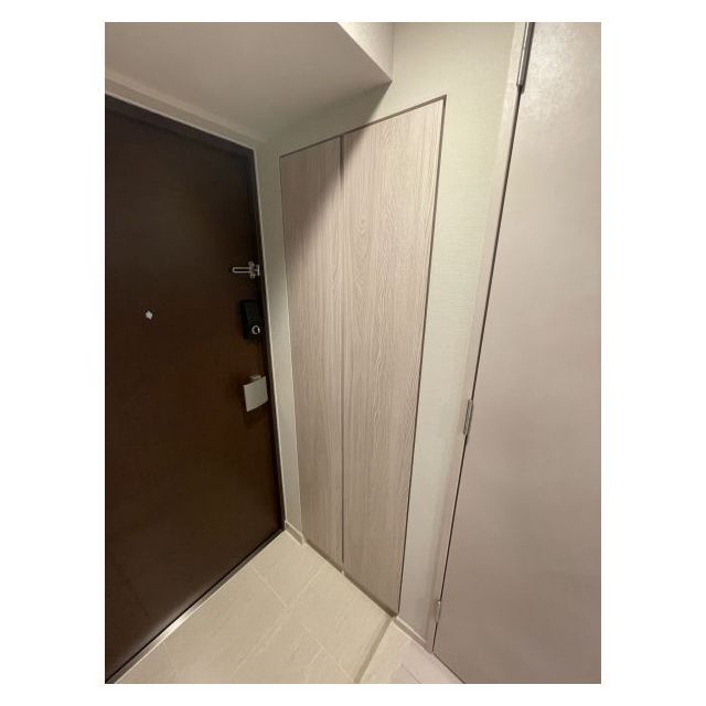 ブランシエスタ荻窪0604号室 玄関