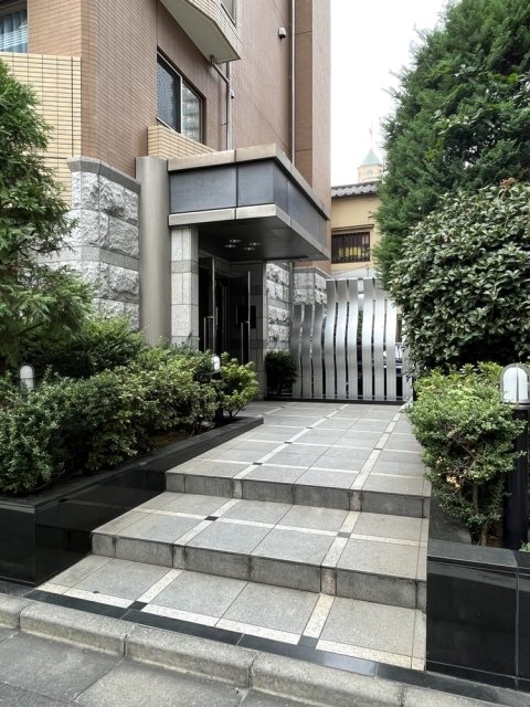 パレステュディオ新宿ＷＥＳＴ10階 エントランス