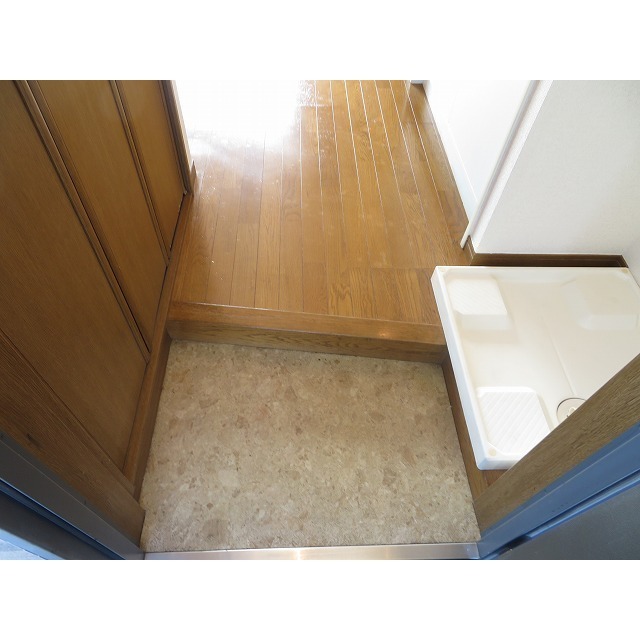 ラ・フロレスタ壱番館 玄関