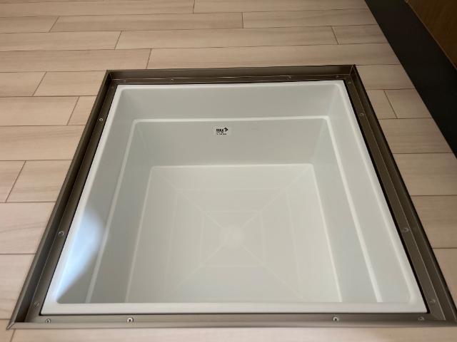 キャメロット八王子 床下収納