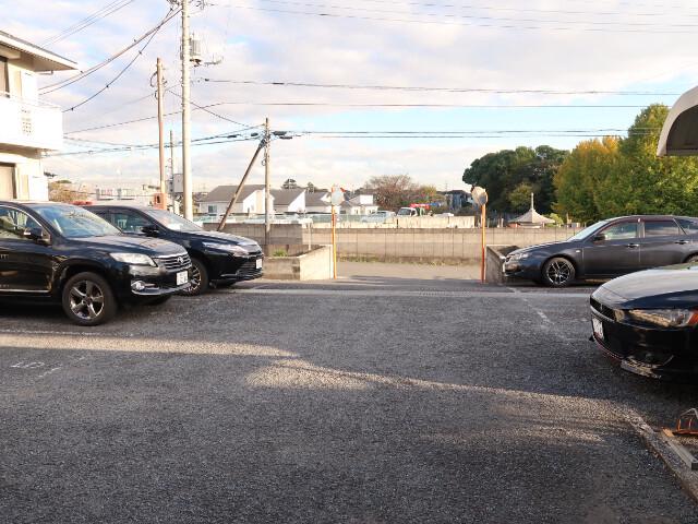 セジュール・司 駐車場