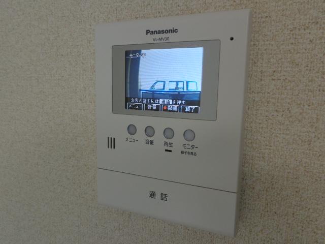 グランドロータス聖蹟 カメラ付インターホン