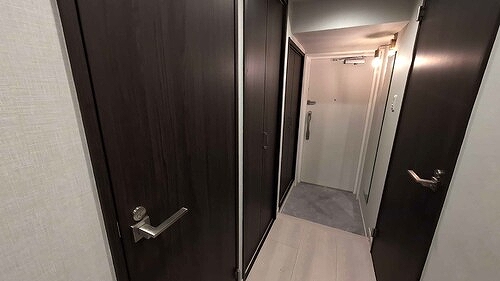 ライオンズシティ西新宿 玄関　※2024年1月撮影