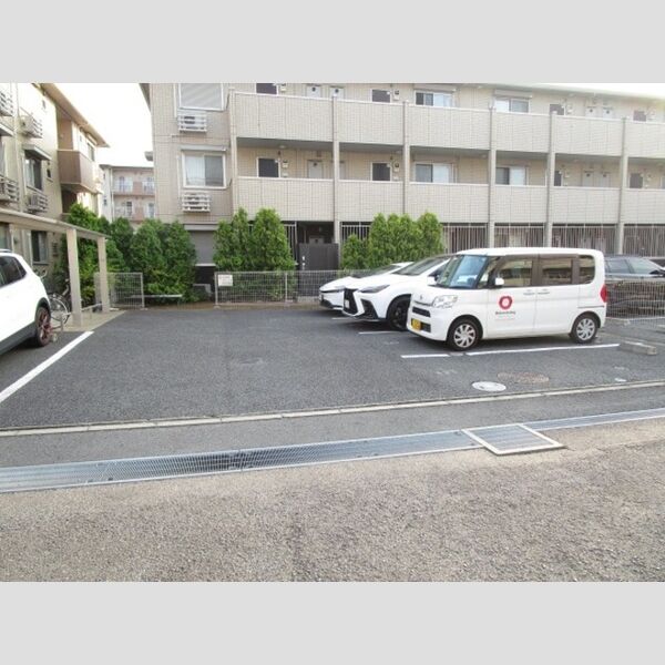 エスポワール　シャンテ 駐車場(要空き確認)