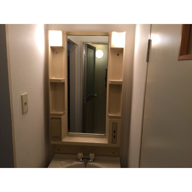 メゾンドエクセル205号室 内観