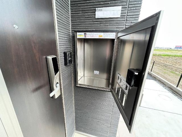 （仮称）千葉市中央区大森町新築アパート206号室 宅配BOX（イメージ）