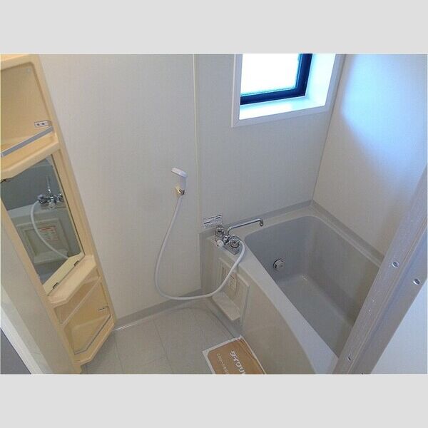 プライム長浦203号室 浴室