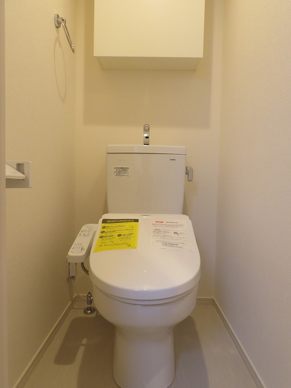 リブリ・June KALUNASIA1階 トイレ