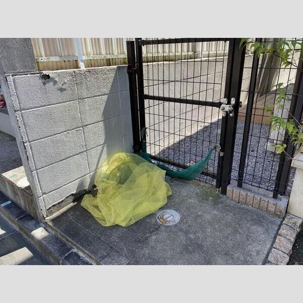 ウィット太子堂 ごみ置き場