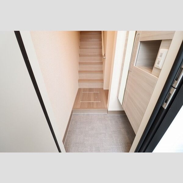 ビューテラス 玄関