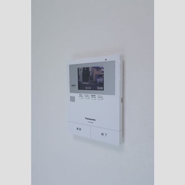 ドミール春日町 TVインターホン