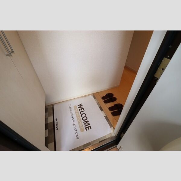 ピア　A・C棟C105号室 玄関