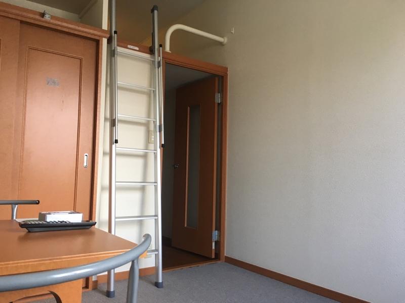 レオパレスフィットニア川口 玄関