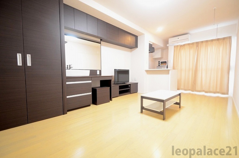 レオ様のお部屋 レオ様のお部屋 Leo the football の新居を紹介します【引っ越し