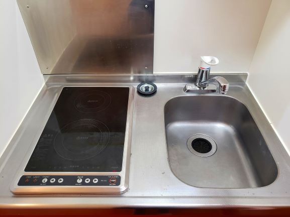 レオパレスクレインヒルズ 電気コンロ