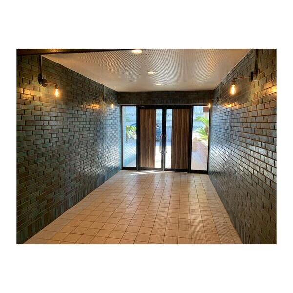 ビラ園生 エントランス