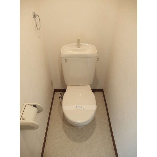 アンプルール フェール 上福岡Ⅱ102号室 内観