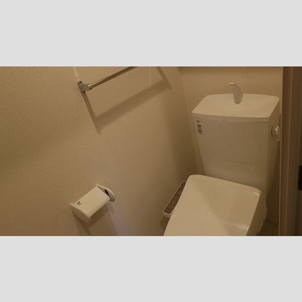 CanalonⅠ(カナロン)101号室 トイレ