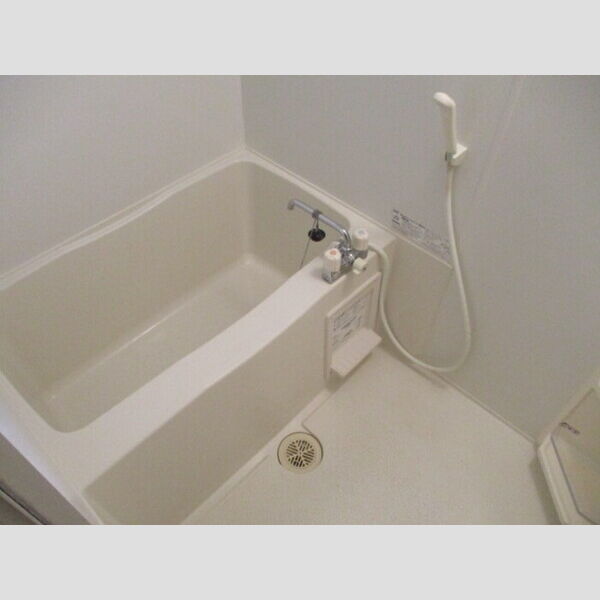 ブライトなかにし参番館 浴室