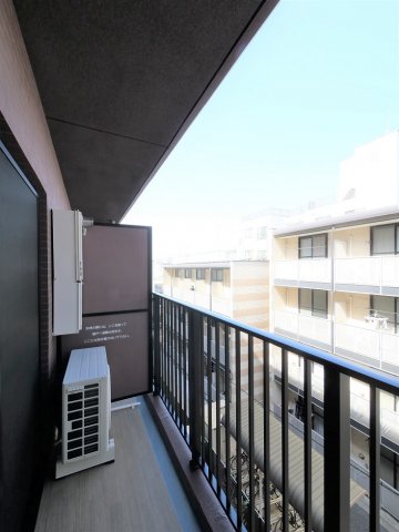 フュージョナル浮間舟渡4階 内観