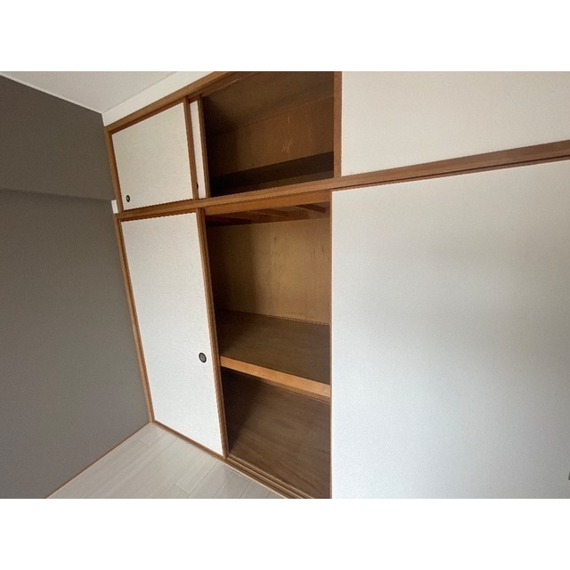 サニーエステート407号室 内観