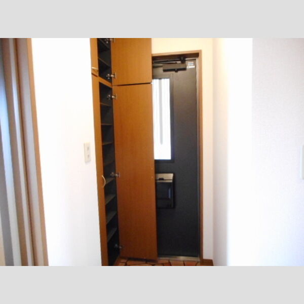 アムールスクウェア　壱番館 トールシューズBOX