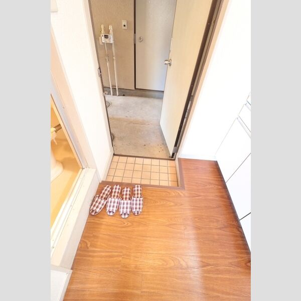 調布ハイムピア 玄関