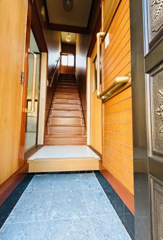 そよかぜ　なつかしの家 玄関