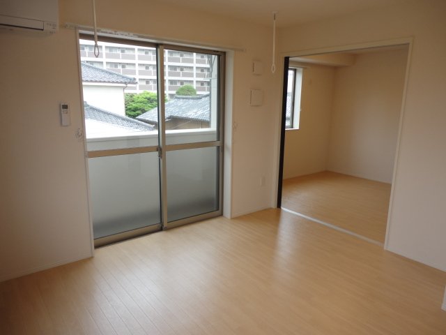 ハピネス リビング