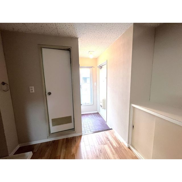 メゾン･ワールド 玄関