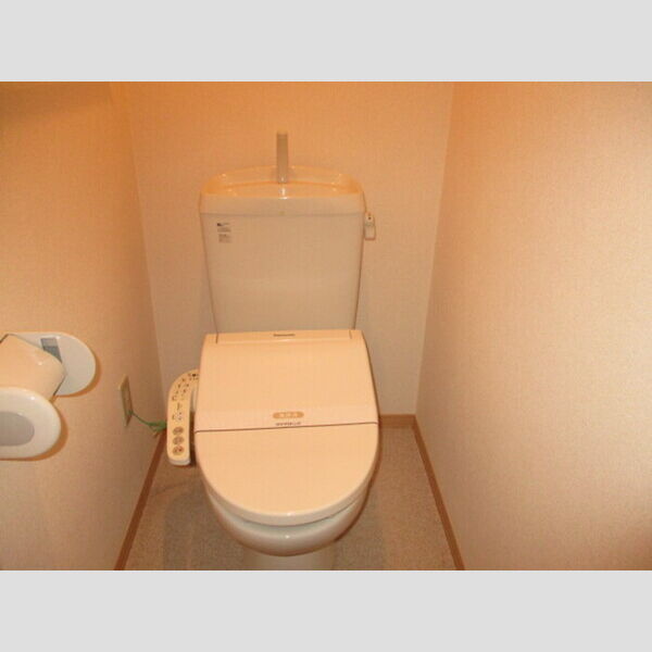 メゾンソフィア トイレ　温水洗浄暖房便座