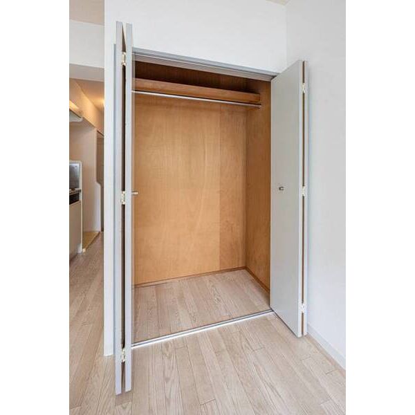 メゾン・ド・クレディ0203号室 収納