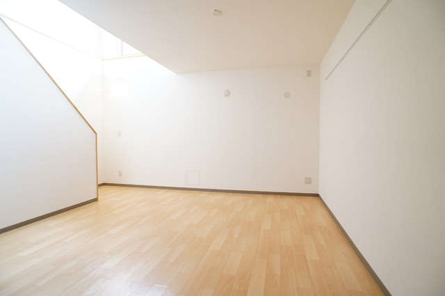 Ａｄａｇｉｏ 居室2（12帖のフリースペース）