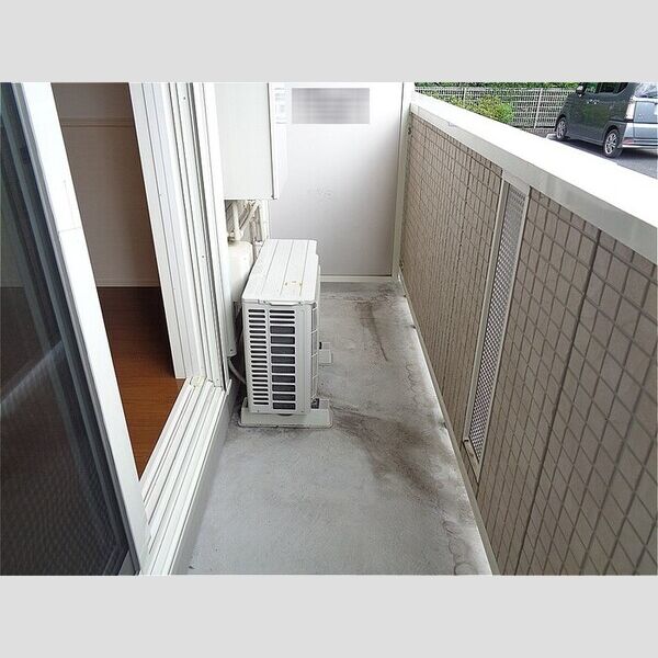 グラン・レーヴ102号室 同建物別部屋の参考画像