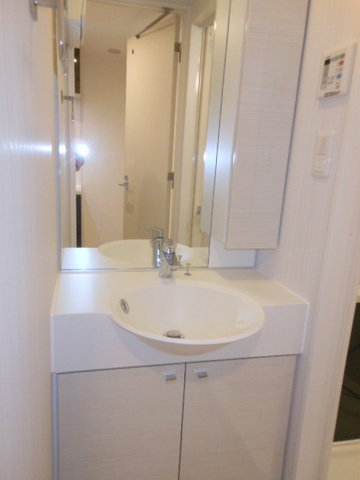 グランド・ガーラ桜木町駅前 独立洗面化粧台