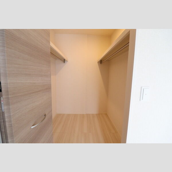 Twins　Ⅱ102号室 ウォークインクローゼット