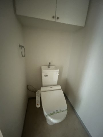 アリエさいたま新都心504号室 トイレ