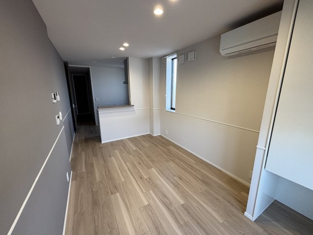 Masoin・Courage303号室 リビング