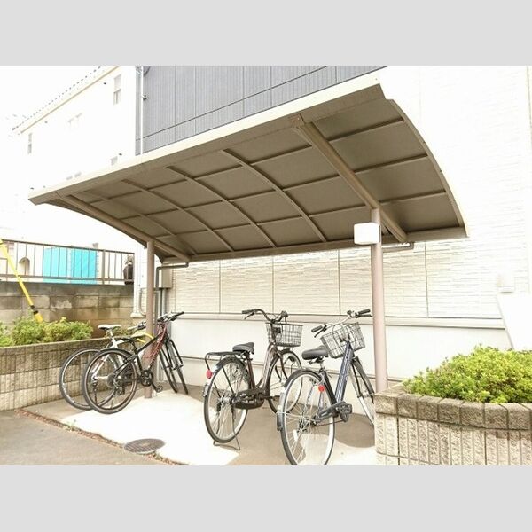 プラセール 駐輪場