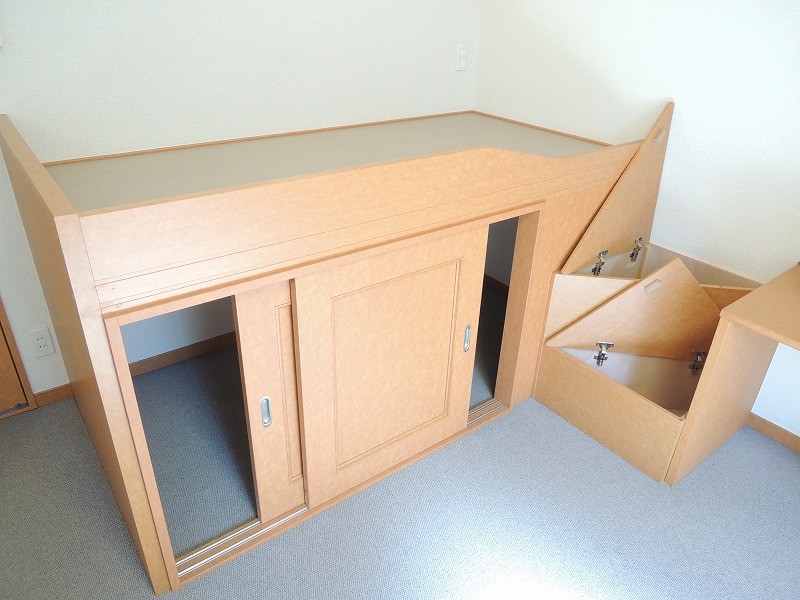 レオパレスＹＯＫＯＳＵＫＡ 内観